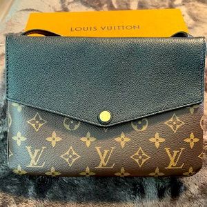 🎈🎈💯 Louis Vuitton Monogram & Black Twice Crossbody Authentic